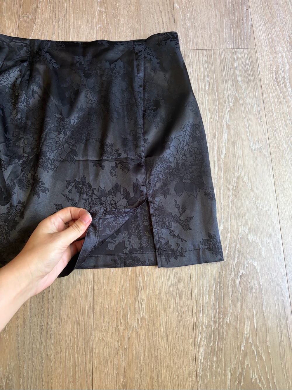 LYANER Black Satin/Silk Floral Jacquard Mini Skirt - Picture 2 of 7